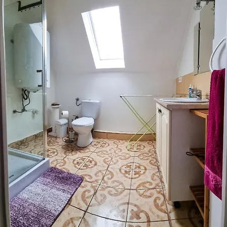 Apartment White *